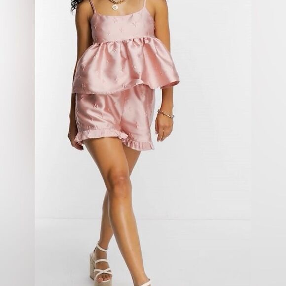 Sister Jane jacquard ruffle shorts co-ord in dusty pink Size XS - Picture 3 of 11